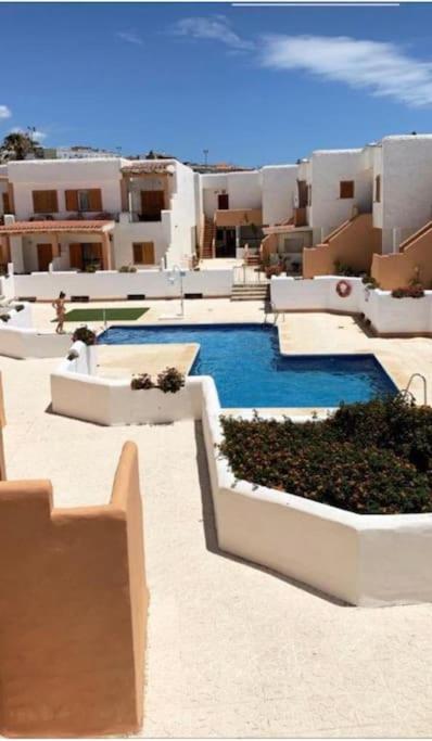 Piscina, Wifi, Patio Con Vistas Apartment Tarifa Bagian luar foto